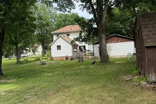 221 N Crossley St, Melvin, IL 60952 - Photo 20