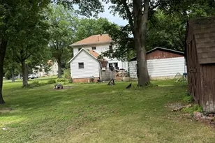 221 N Crossley St, Melvin, IL 60952 - Photo 22