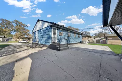 19 Mohawk Drive, Thornton, IL 60476 - Photo 4