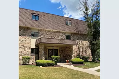 9186 South Road #D, Palos Hills, IL 60465 - Photo 1