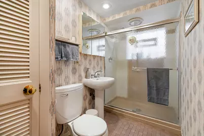 8446 Avers Avenue, Skokie, IL 60076 - Photo 20