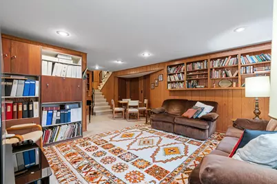 8446 Avers Avenue, Skokie, IL 60076 - Photo 22