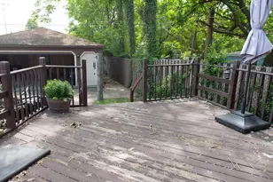 5167 W 63rd Pl, Chicago, IL 60638 - Photo 6