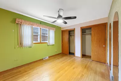 5530 S Merrimac Avenue, Chicago, IL 60638 - Photo 4