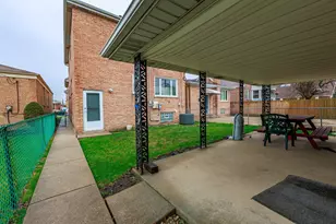 5530 S Merrimac Ave, Chicago, IL 60638 - Photo 32