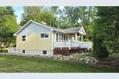 5210 Hilltop Drive, Wonder Lake, IL 60097 - Photo 2