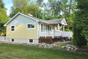 5210 Hilltop Dr, Wonder Lake, IL 60097 - Photo 2