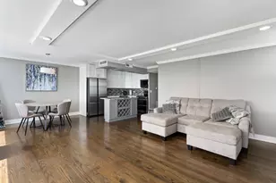 6301 N Sheridan Rd, Chicago, IL 60660 - Photo 6