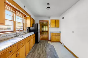 2332 Florence St, Blue Island, IL 60406 - Photo 10