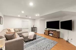 908 Kennebec Ln, Naperville, IL 60563 - Photo 20