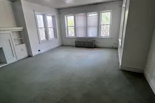 8127 S Vernon Ave, Chicago, IL 60619 - Photo 4
