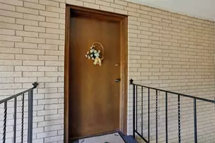 15229 Catalina Dr, Orland Park, IL 60462 - Photo 2
