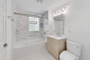 4361 S Greenwood Ave, Chicago, IL 60653 - Photo 20
