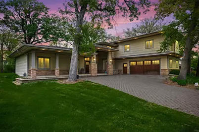23W212 Blackcherry Lane, Glen Ellyn, IL 60137 - Photo 2
