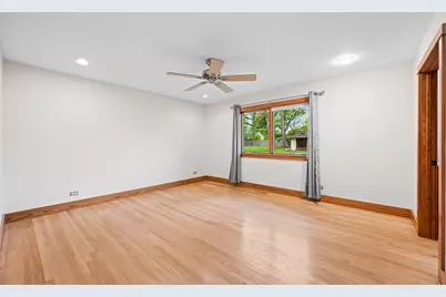 23W212 Blackcherry Lane, Glen Ellyn, IL 60137 - Photo 20