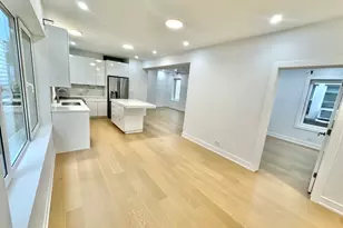 5937 N Fairfield Ave, Chicago, IL 60659 - Photo 4