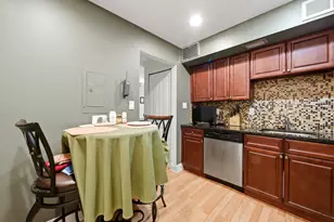 333 S East Ave, Oak Park, IL 60302 - Photo 16
