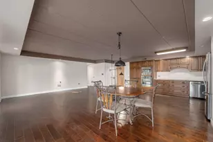 2900 Maple Ave, Downers Grove, IL 60515 - Photo 6