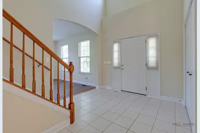 2224 Cathedral Court, Gurnee, IL 60031 - Photo 6