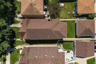 6038 N Austin Ave, Chicago, IL 60646 - Photo 24