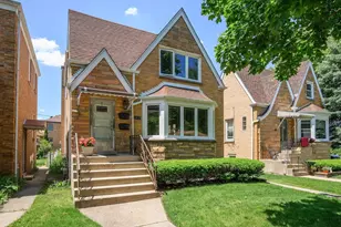 6038 N Austin Ave, Chicago, IL 60646 - Photo 2