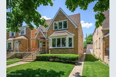6038 N Austin Avenue, Chicago, IL 60646 - Photo 1