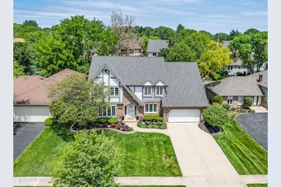 21W768 McCarron Road, Glen Ellyn, IL 60137 - Photo 2