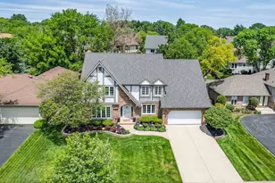21W768 McCarron Rd, Glen Ellyn, IL 60137 - Photo 2