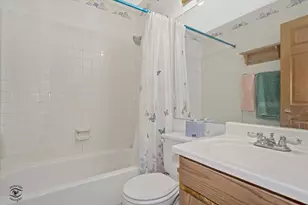 2615 Oakshire Ct, Aurora, IL 60502 - Photo 22