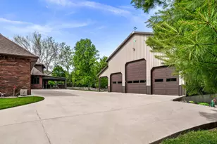 606 Harvey Rd, Downs, IL 61736 - Photo 24