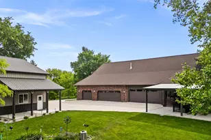 606 Harvey Rd, Downs, IL 61736 - Photo 20