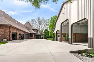 606 Harvey Rd, Downs, IL 61736 - Photo 90