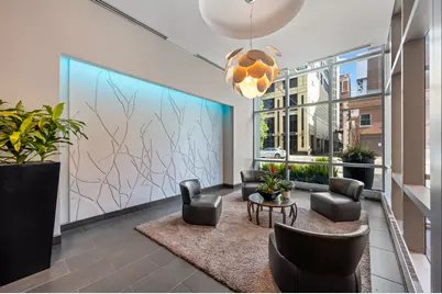 110 W Superior Street #2603, Chicago, IL 60654 - Photo 2