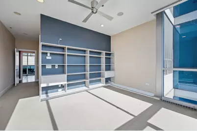 110 W Superior Street #2603, Chicago, IL 60654 - Photo 24