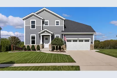 260 E Parkland Drive, Island Lake, IL 60042 - Photo 1