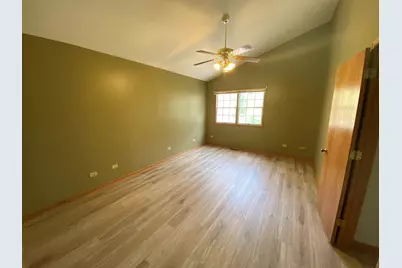 8581 Sandalwood Drive, Darien, IL 60561 - Photo 8