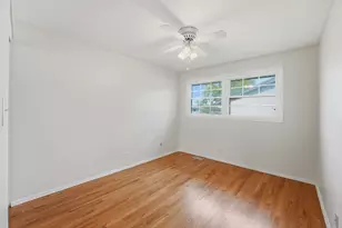 516 Janine Ln, Schaumburg, IL 60193 - Photo 18