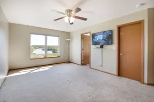 1759 Napa Suwe Ln, Wauconda, IL 60084 - Photo 12