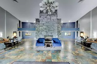 [Address not provided], Glen Ellyn, IL 60137 - Photo 4