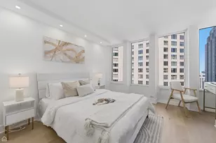 100 E Walton St, Chicago, IL 60611 - Photo 12
