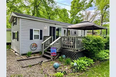 2795 E 28th Road, Seneca, IL 61360 - Photo 1
