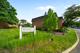 1102 Westover Ln, Schaumburg, IL 60193 - Photo 12