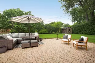 1110 E Dogwood Ln, Mount Prospect, IL 60056 - Photo 24