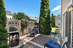 2307 Aspen Dr, Woodstock, IL 60098 - Photo 28