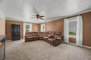 1206 E Main St, Clifton, IL 61727 - Photo 4