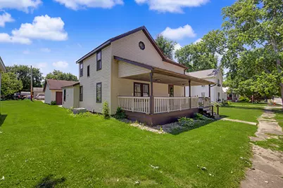 1206 E Main Street, Clifton, IL 61727 - Photo 2