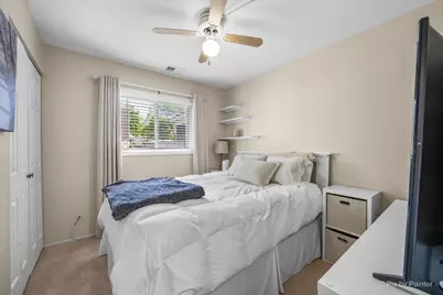 575 Rodenburg Road, Roselle, IL 60172 - Photo 20