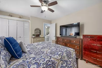 575 Rodenburg Road, Roselle, IL 60172 - Photo 18
