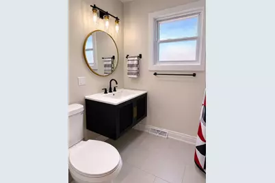 [Address not provided], Niles, IL 60714 - Photo 12