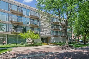 705 11th St, Wilmette, IL 60091 - Photo 1